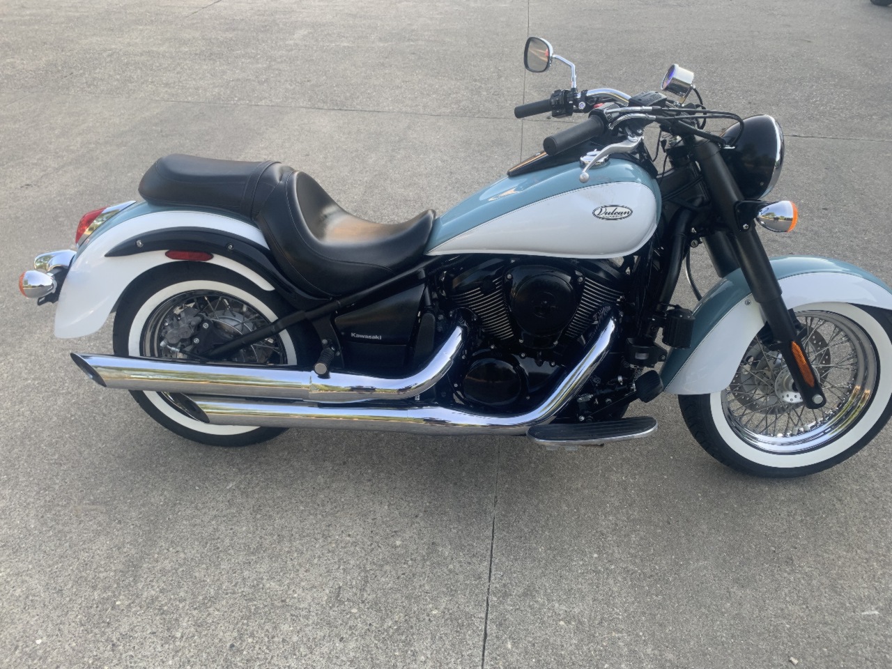 2020 Kawasaki Vulcan 900 Classic